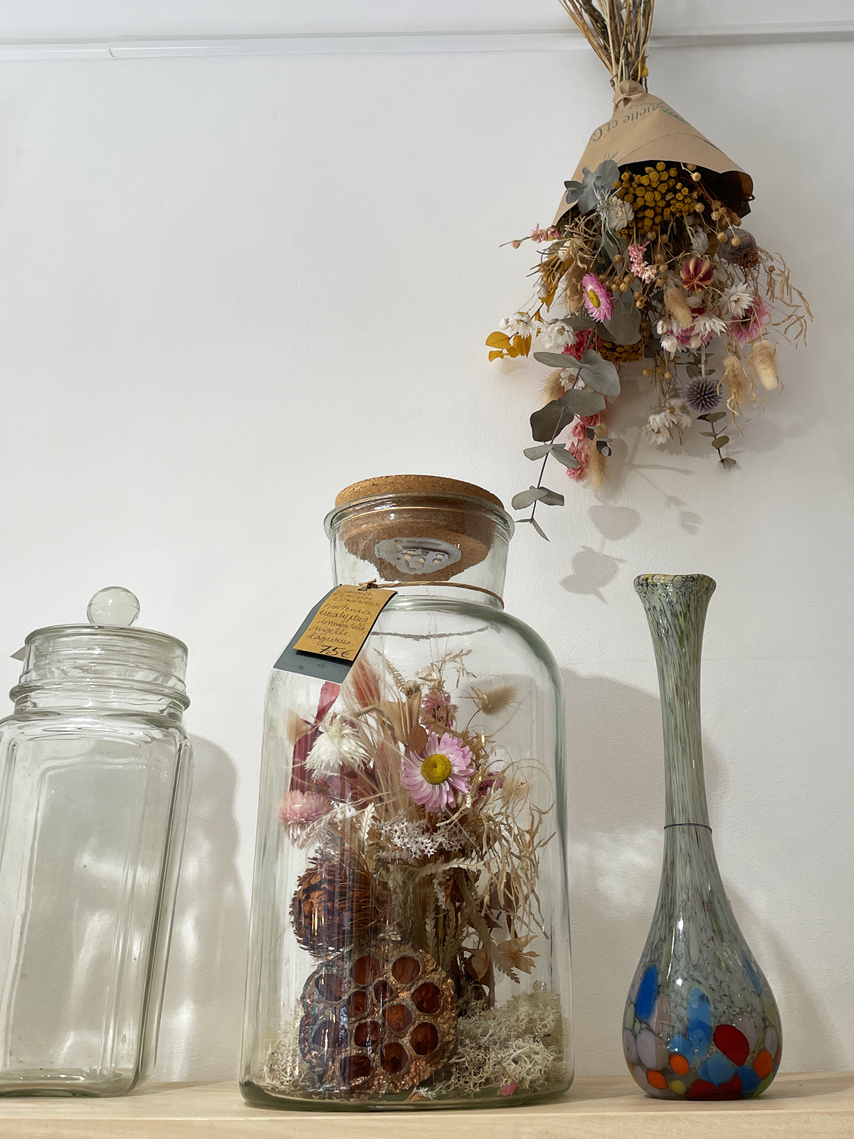 compositions florales flacon et bouquet mirguette et graminees